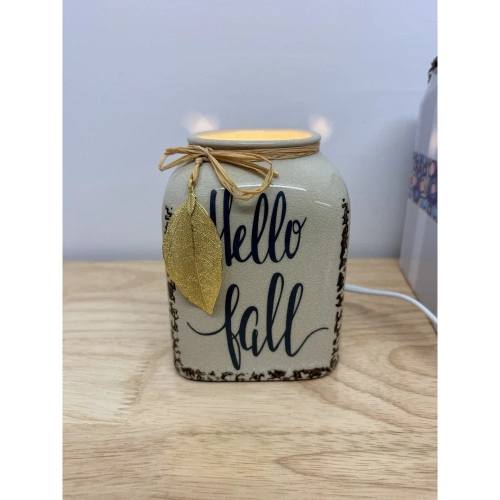 Scentsy FALL IS‎ CALLING Hello Fall Full Size Warmer #63401 Gold Leaf W/ Box #48